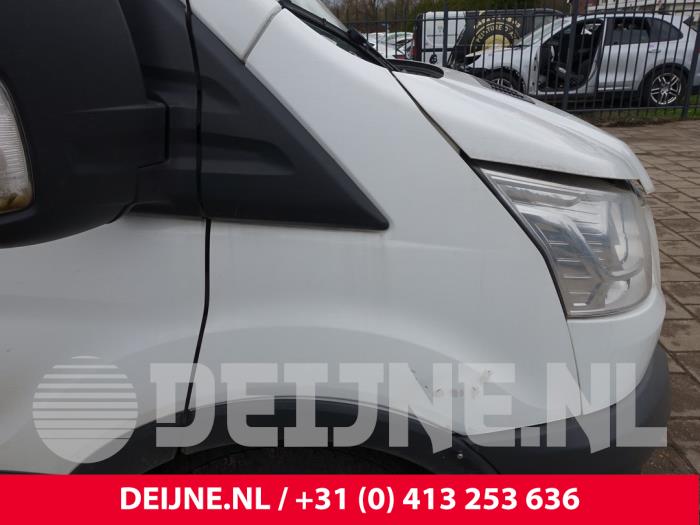 Ford Transit Kotflügel rechts vorne O299006