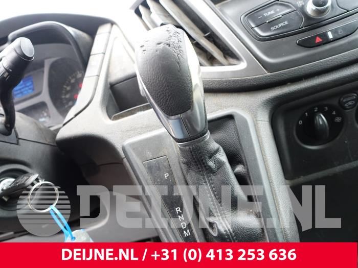 Ford Transit Schaltung O299019