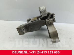 Mercedes Sprinter Engine mount O299052 photo 2