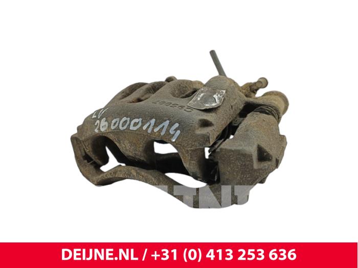 Mercedes Sprinter Remklauw (Tang) links-voor O299148