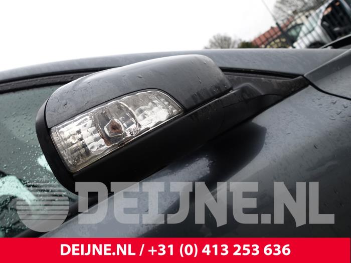 Volvo V50 Wing mirror, right O299222