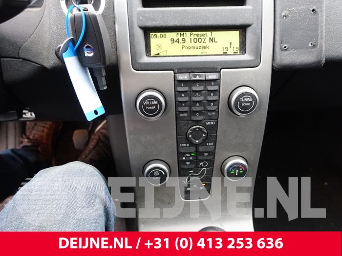 Volvo V50 Display Multi Media control unit O299226