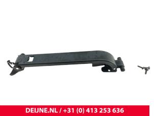 Renault Master Door catch van left O299293 photo 3