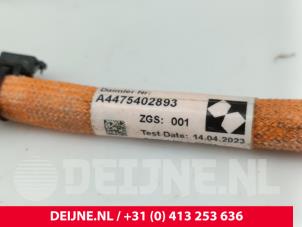 Mercedes eVito Cable high-voltage O299320 photo 2