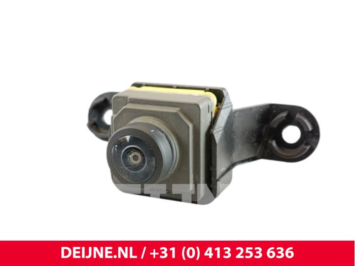 Volvo EX30 Front camera O299338
