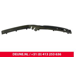 Volvo V60 Front bumper, left-side component O299340 photo 3