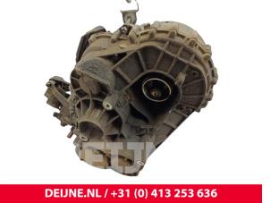 Volkswagen Transporter Getriebe O299441 foto 3