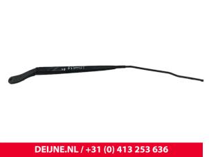 Citroen Jumpy Front wiper arm O299459 photo 2