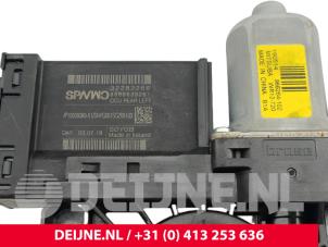 Volvo S90 Door window motor O299490 photo 3