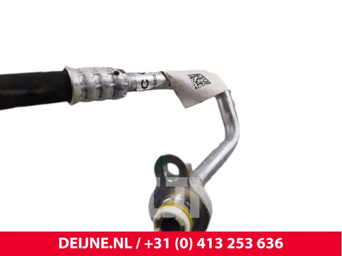 Lynk & Co 01 Klima Leitung O299501