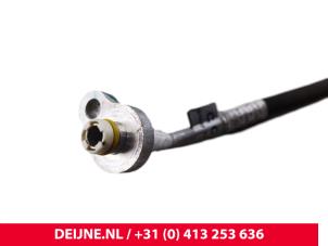 Lynk & Co 01 Air conditioning line O299502 photo 3
