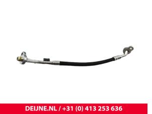 Lynk & Co 01 Air conditioning line O299502 photo 2