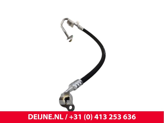 Lynk & Co 01 Airco Leiding O299510