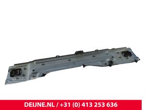 Lynk & Co 01 Schlossträger vorne O299526 foto 2