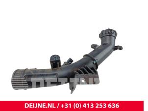 Lynk & Co 01 Intercooler Rohr O299534 foto 2