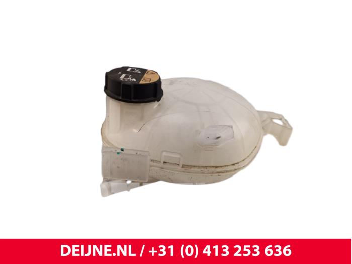 Lynk & Co 01 Expansion vessel O299537