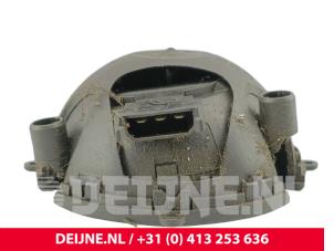 Volvo XC60 Mirror motor, right O299547 photo 3