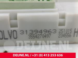 Volvo V40 Central electronic module O299592 photo 3