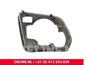 Mercedes Vito Mirror housing, left O299626 photo 2