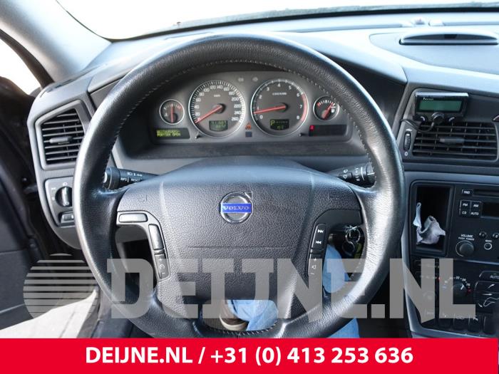 Volvo XC70 Kilometerteller KM O299689