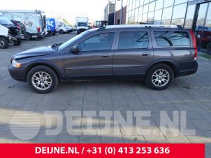 Volvo XC70 Front wing, right O299712 photo 2