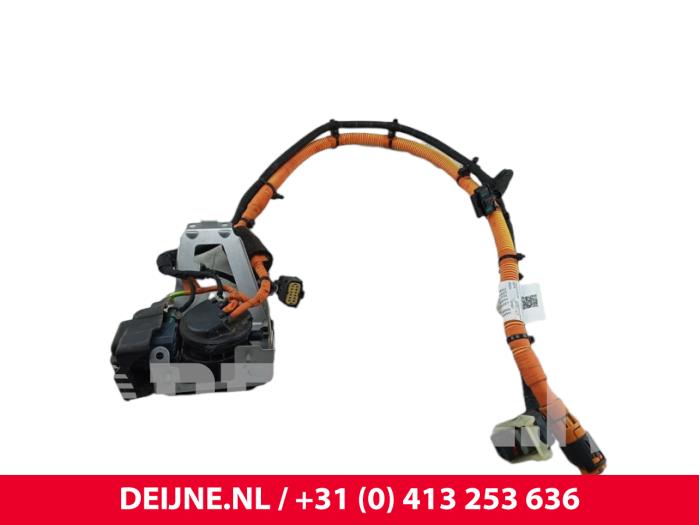 Lynk & Co 01 Oplaadpunt stekker aansluiting O299779
