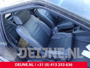 Volvo 4-Serie Sitz rechts O299785 foto 2