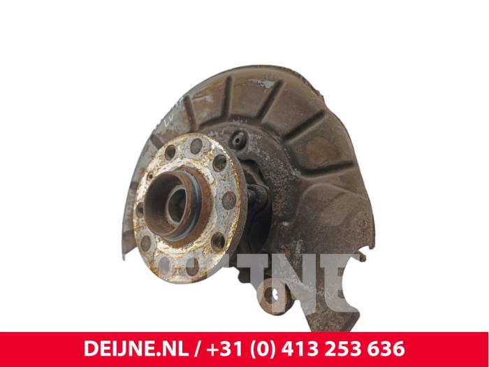 Volkswagen Caddy Fusee links-voor O299839