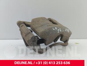 Volkswagen Caddy Front brake calliper, left O299850 photo 2