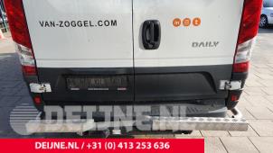 Iveco New Daily Minibus/van rear door O299888 photo 2