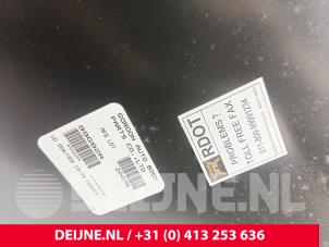Volvo V60 Scherm rechts-voor O9990003196 foto 4