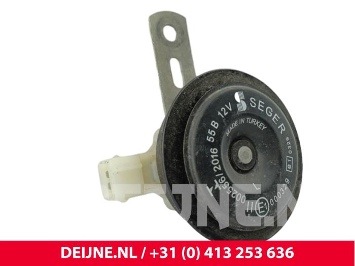 Nissan Interstar Hupe O299994