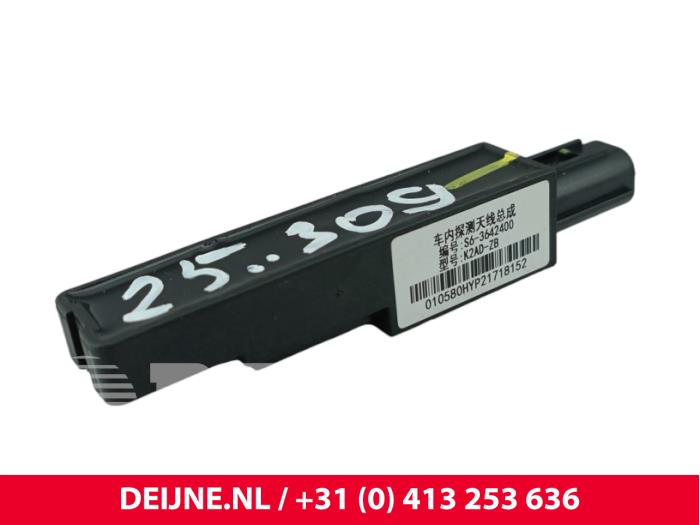 BYD Atto 3 Antennenverstärker O300011