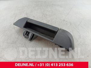 MAN TGE Schiebetürgriff rechts O300027 foto 2