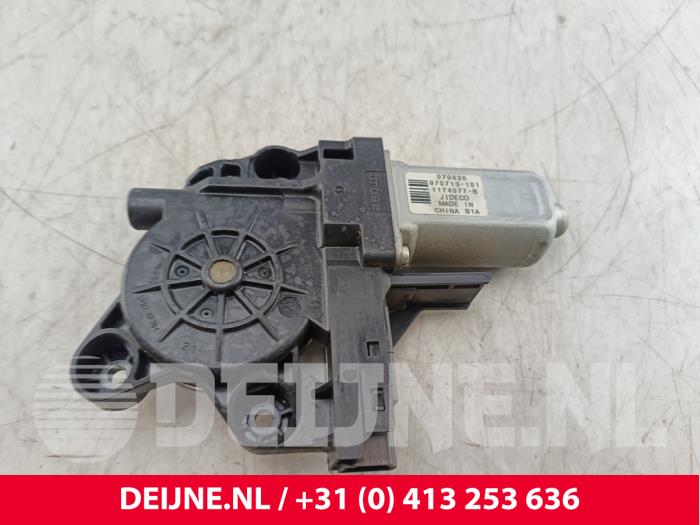 Volvo V70 Fenstermotor Tür O300034
