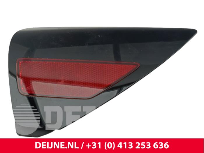 Tesla Model Y Stoßstangenreflektor rechts hinten O300043