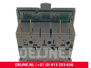 Volvo 4-Serie Switch (miscellaneous) O300052 photo 3