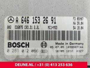 Mercedes Vito Engine management computer O300061 photo 3