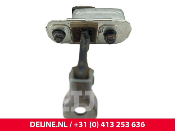 Hyundai H350 Deurvanger 2Deurs rechts O300124