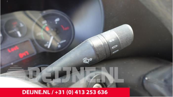 Iveco New Daily Kombischalter Lenksäule O300080