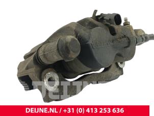 Iveco New Daily Bremszange links vorne O300102 foto 3