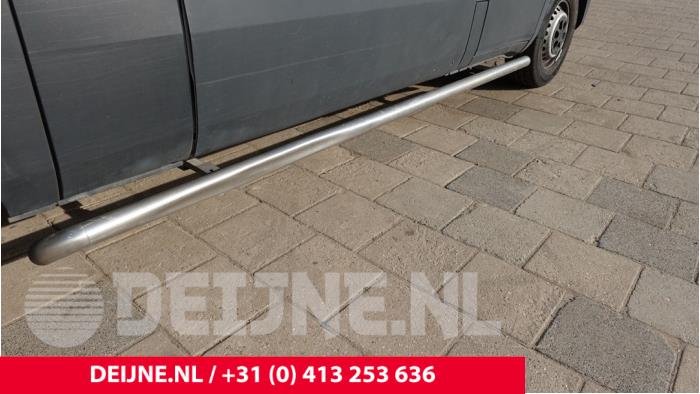 Iveco New Daily Seitenleiste O300111