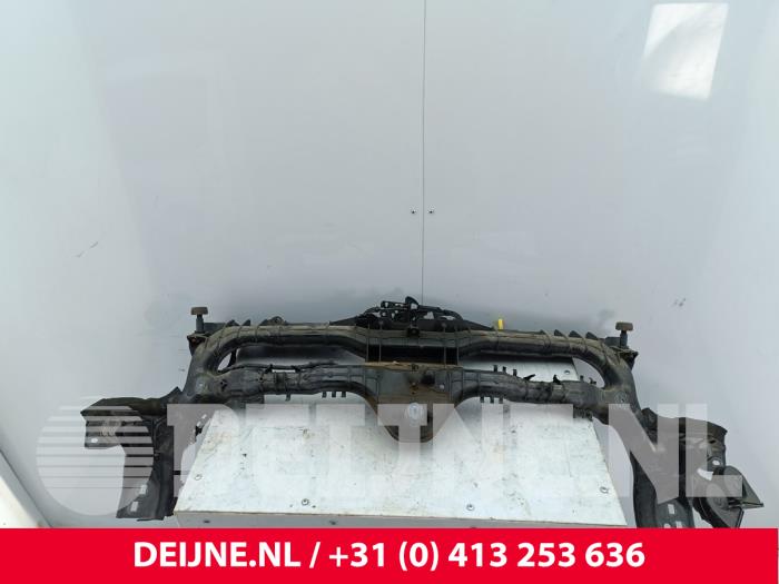 Ford Transit Custom Front panel O300179
