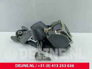 Mercedes Sprinter Sicherheitsgurt links vorne O300187 foto 3