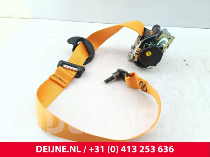 Mercedes eSprinter Seatbelt tensioner, right O300204