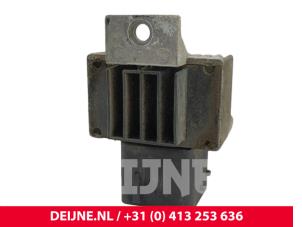 Renault Master Glow plug relay O300214 photo 2