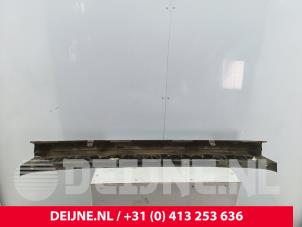 Volkswagen Crafter Stoßstange hinten O300217 foto 3