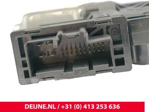 Volvo V90 Raammotor Portier O300288 foto 3