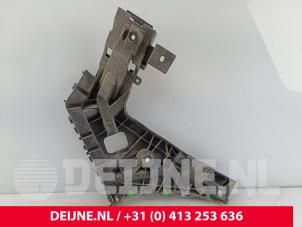 Volvo XC40 Rear bumper bracket, right O300304 photo 2