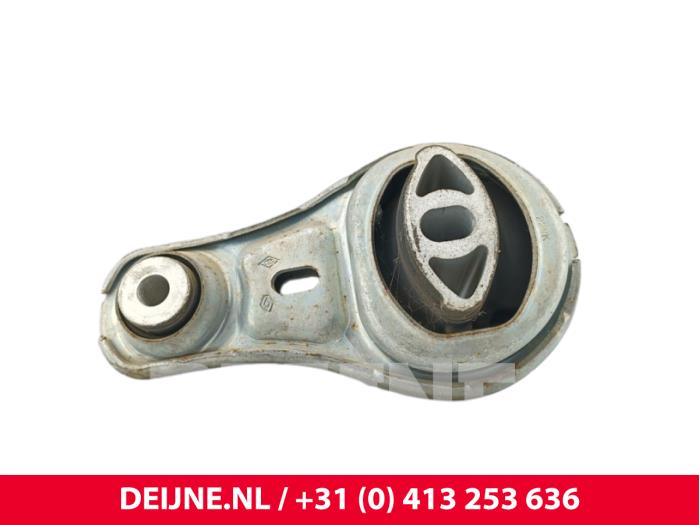Nissan Interstar Motorlager O300308